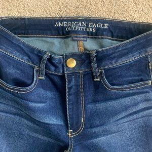 American Eagle Mid-Rise Super Stretch Jegging